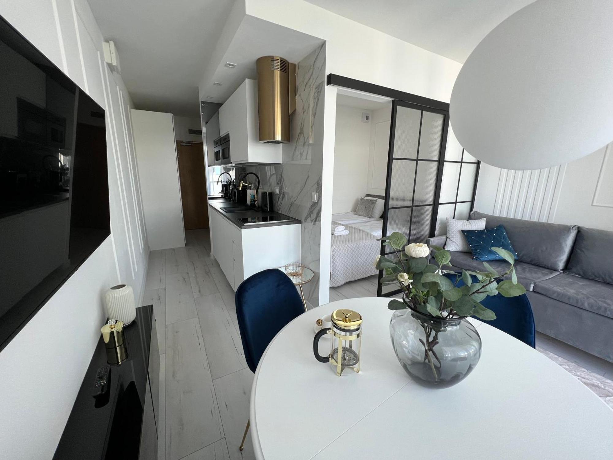 Apartament Glamour Basen, Sauna, Jacuzzi, Silownia, Restauracja - 365Pam Колобжег Екстериор снимка